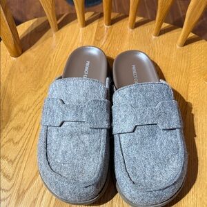 Gray Womens Shoes
